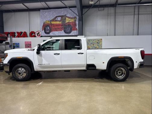 2023 GMC Sierra 3500 Base