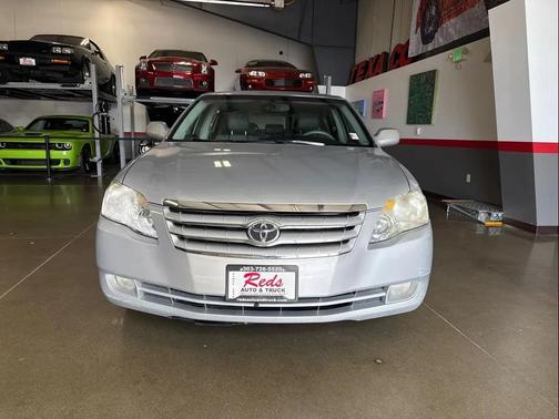 2006 Toyota Avalon XLS