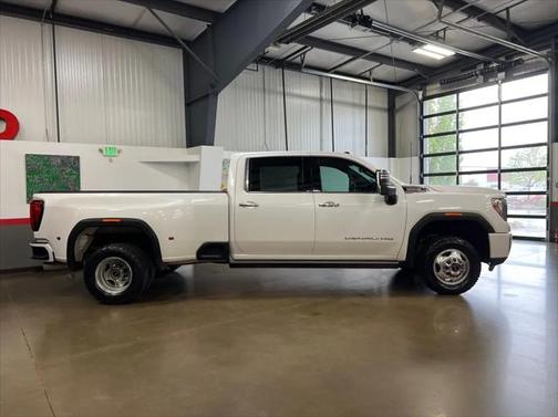 2022 GMC Sierra 3500 Denali