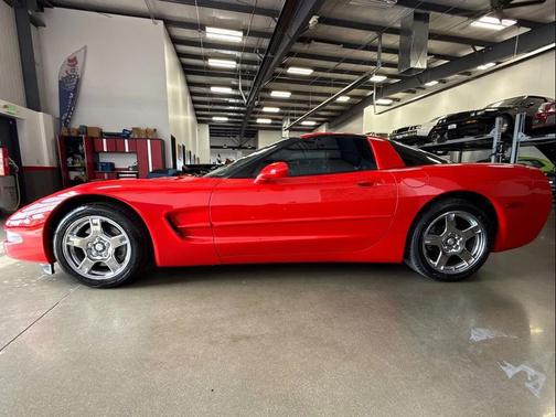 1997 Chevrolet Corvette Base