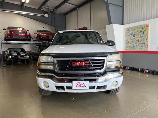 2004 GMC Sierra 2500 SLT H/D Extended Cab