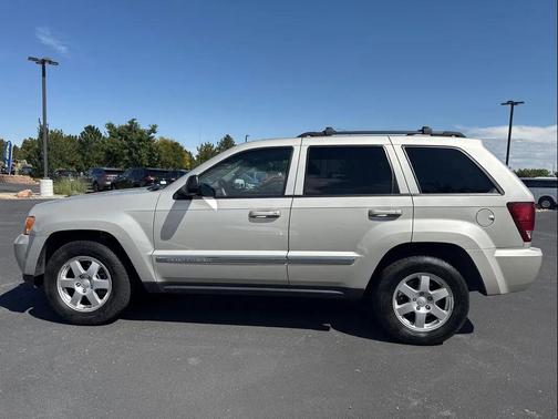 2010 Jeep Grand Cherokee Laredo