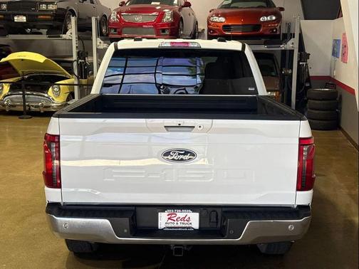 Oxford White 2024 Ford F-150 XLT
