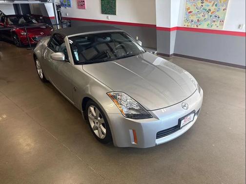 2004 Nissan 350Z Enthusiast