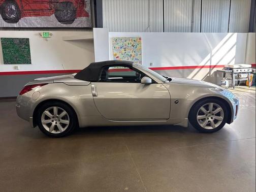 2004 Nissan 350Z Enthusiast