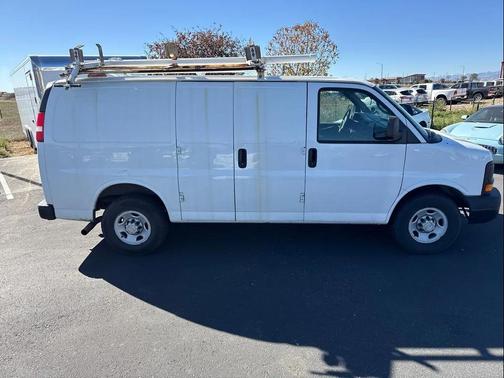 2014 Chevrolet Express 2500 Work Van