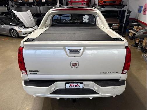 2011 Cadillac Escalade EXT Premium