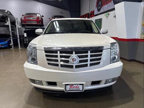 2011 Cadillac Escalade EXT Premium