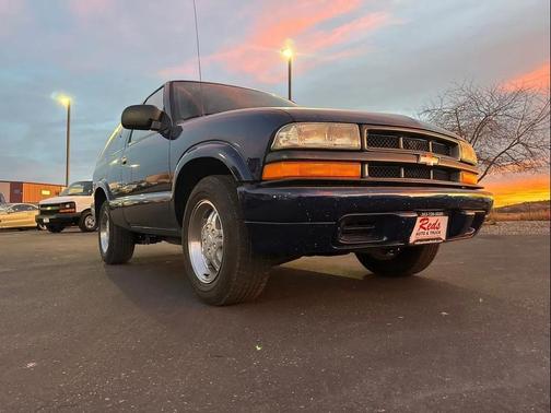 2002 Chevrolet Blazer LS