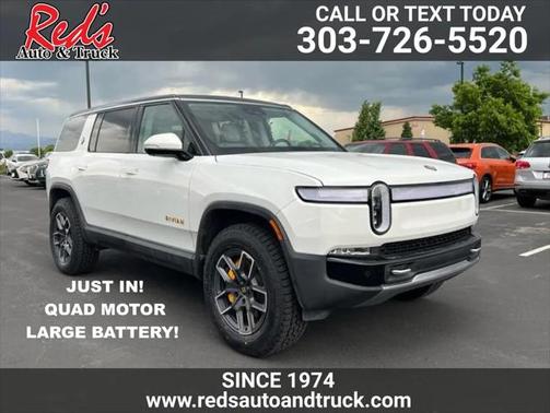 2023 Rivian R1S Adventure