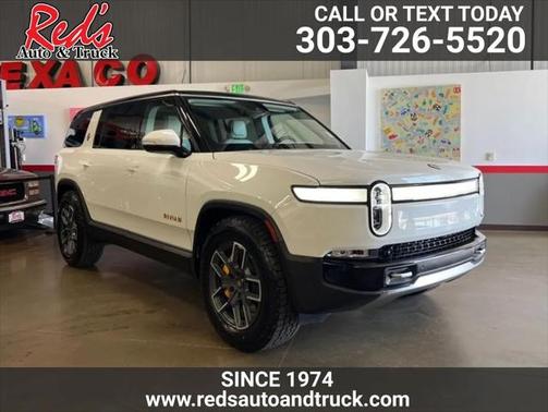 2023 Rivian R1S Adventure