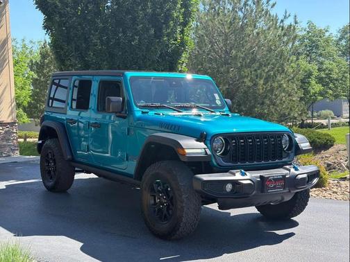 Bikini Pearl Coat 2024 Jeep Wrangler 4xe Willys