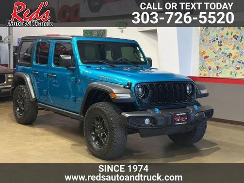 Bikini Pearl Coat 2024 Jeep Wrangler 4xe Willys