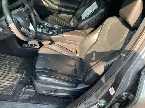 2022 INFINITI QX60 Luxe
