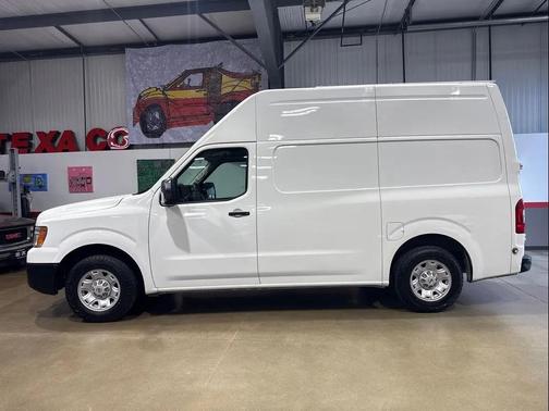 2020 Nissan NV Cargo NV2500 HD SV V8