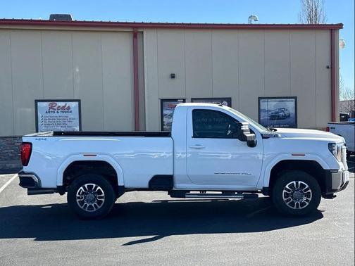 2024 GMC Sierra 2500 SLE