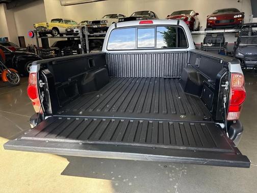 2005 Toyota Tacoma PreRunner Access Cab