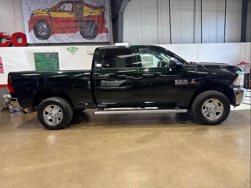 2018 RAM 3500 Tradesman Crew Cab 4x4 6'4' Box