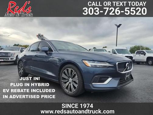 2021 Volvo S60 Recharge Plug-In Hybrid T8 Inscription