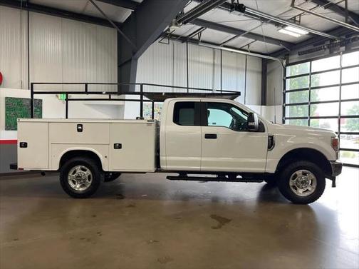 2022 Ford F-350 XL