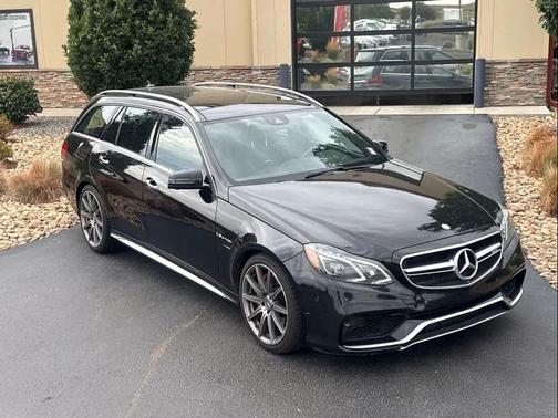 Black 2015 Mercedes-Benz E-Class 4MATIC