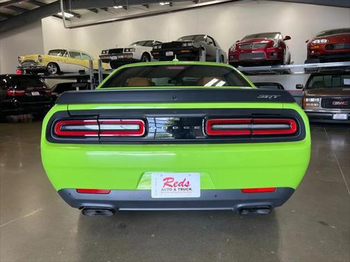 2015 Dodge Challenger SRT Hellcat