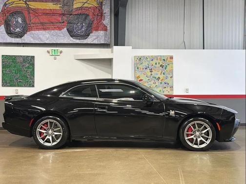 Diamond Black Crystal Pearlcoat 2025 Dodge Charger Daytona Scat Pack