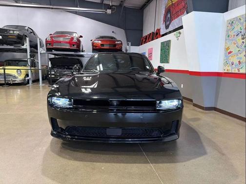 Diamond Black Crystal Pearlcoat 2025 Dodge Charger Daytona Scat Pack