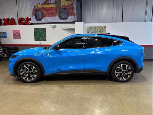 2024 Ford Mustang Mach-E Select