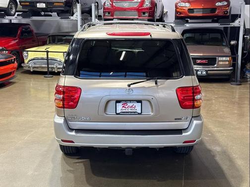 2002 Toyota Sequoia SR5