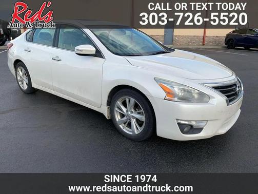 Pearl White 2013 Nissan Altima 2.5 SL