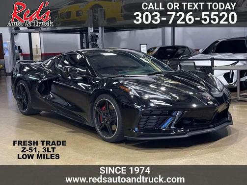 Black 2020 Chevrolet Corvette Stingray w/3LT