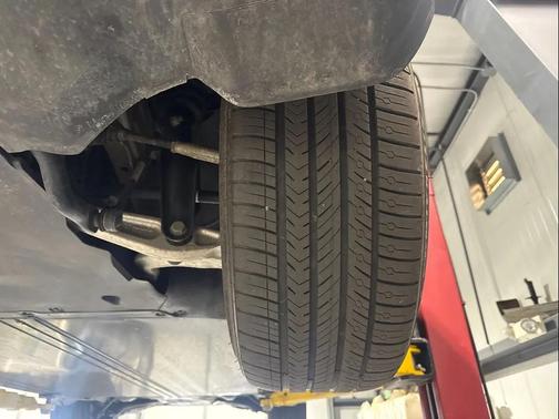 2023 Tesla Model Y Performance Dual Motor All-Wheel Drive