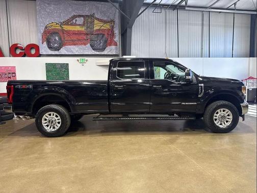 Agate Black Metallic 2019 Ford F-350 XLT