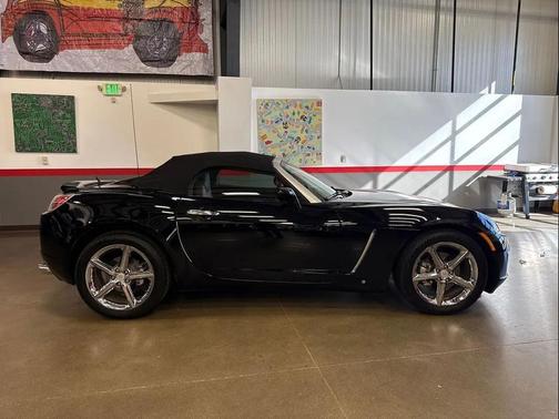 2008 Saturn Sky Red Line