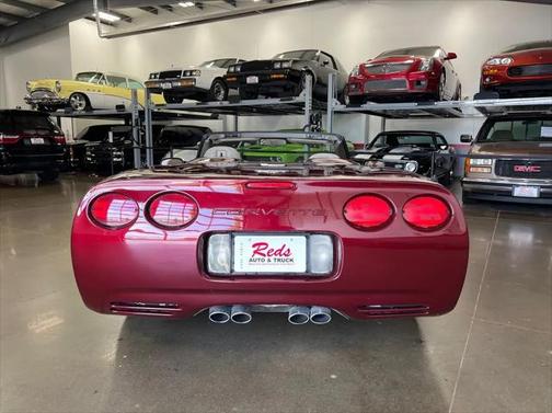 2003 Chevrolet Corvette Base