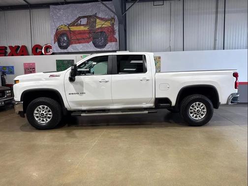 White 2023 Chevrolet Silverado 2500 LT