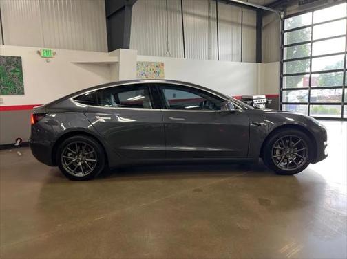 2018 Tesla Model 3 Mid Range