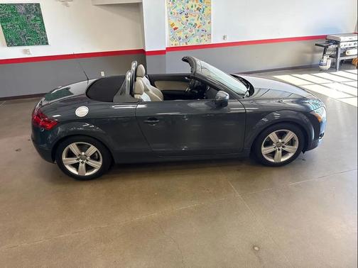 2009 Audi TT 2.0T