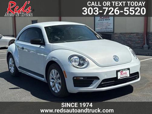White 2018 Volkswagen Beetle 2.0T S