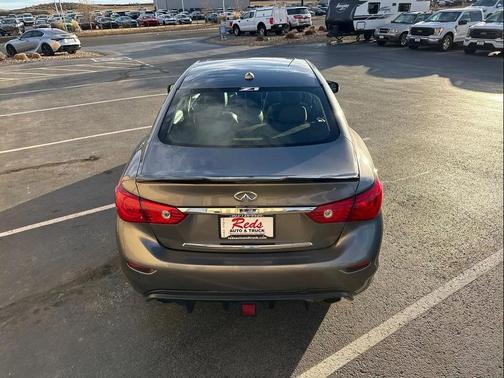 2015 INFINITI Q50 Premium