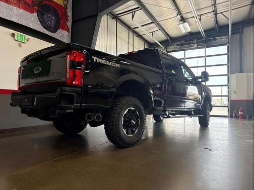 2025 Ford F-350 Lariat