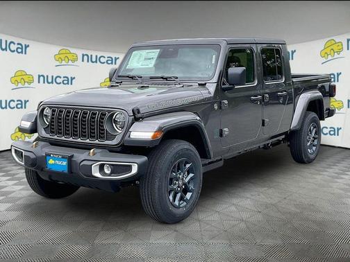 Gray 2026 Jeep Gladiator 85th Anniversary Edition