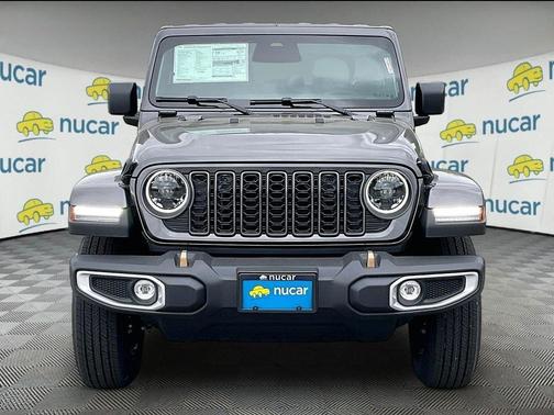 Gray 2026 Jeep Gladiator 85th Anniversary Edition