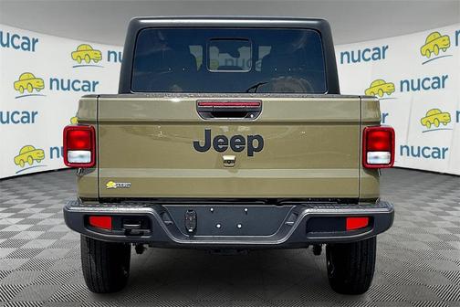 2025 Jeep Gladiator Sport
