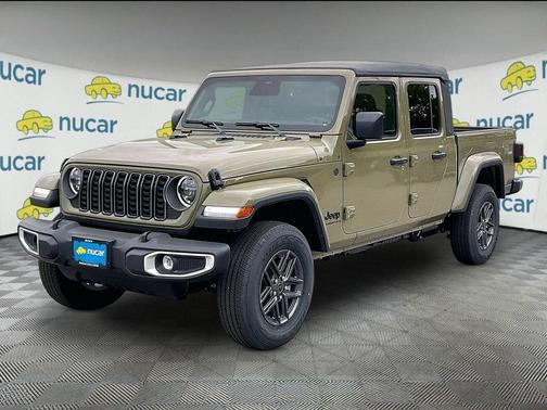 Green 2026 Jeep Gladiator Sport