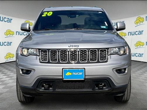 2020 Jeep Grand Cherokee Laredo