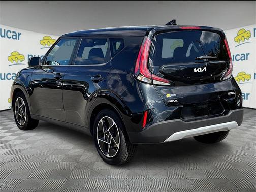 2023 Kia Soul EX