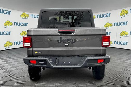 2025 Jeep Gladiator Sport