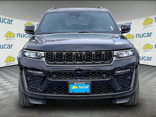 Black 2026 Jeep Grand Cherokee Limited